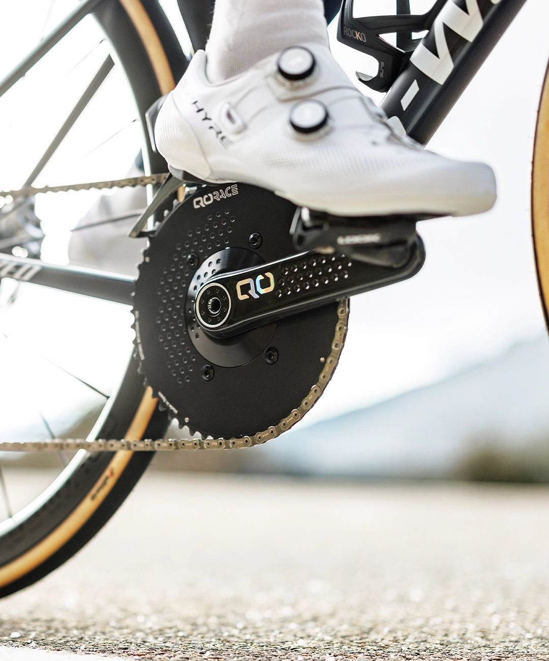 QO RACE Aero Carbon Crankset